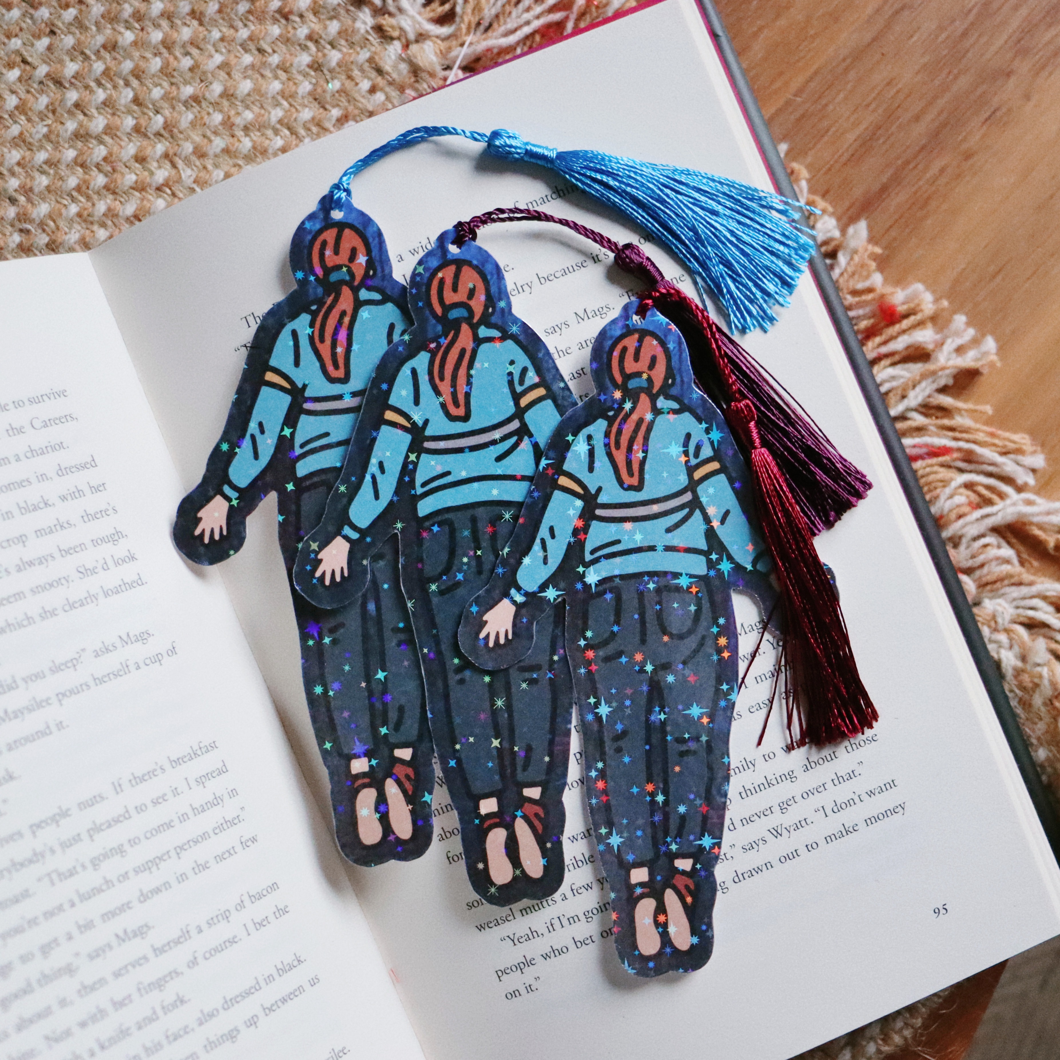 Strange Bookmark - Image 2